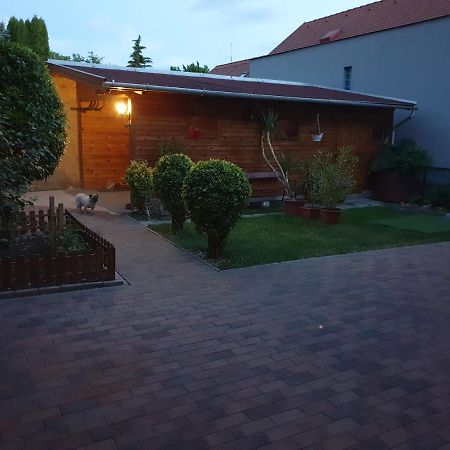 Renáta Vendégház Eger Exterior foto